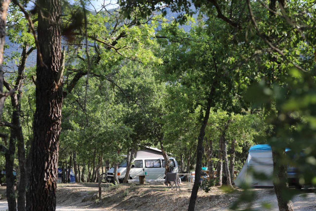 Camping Le Colorado リュストレル エクステリア 写真
